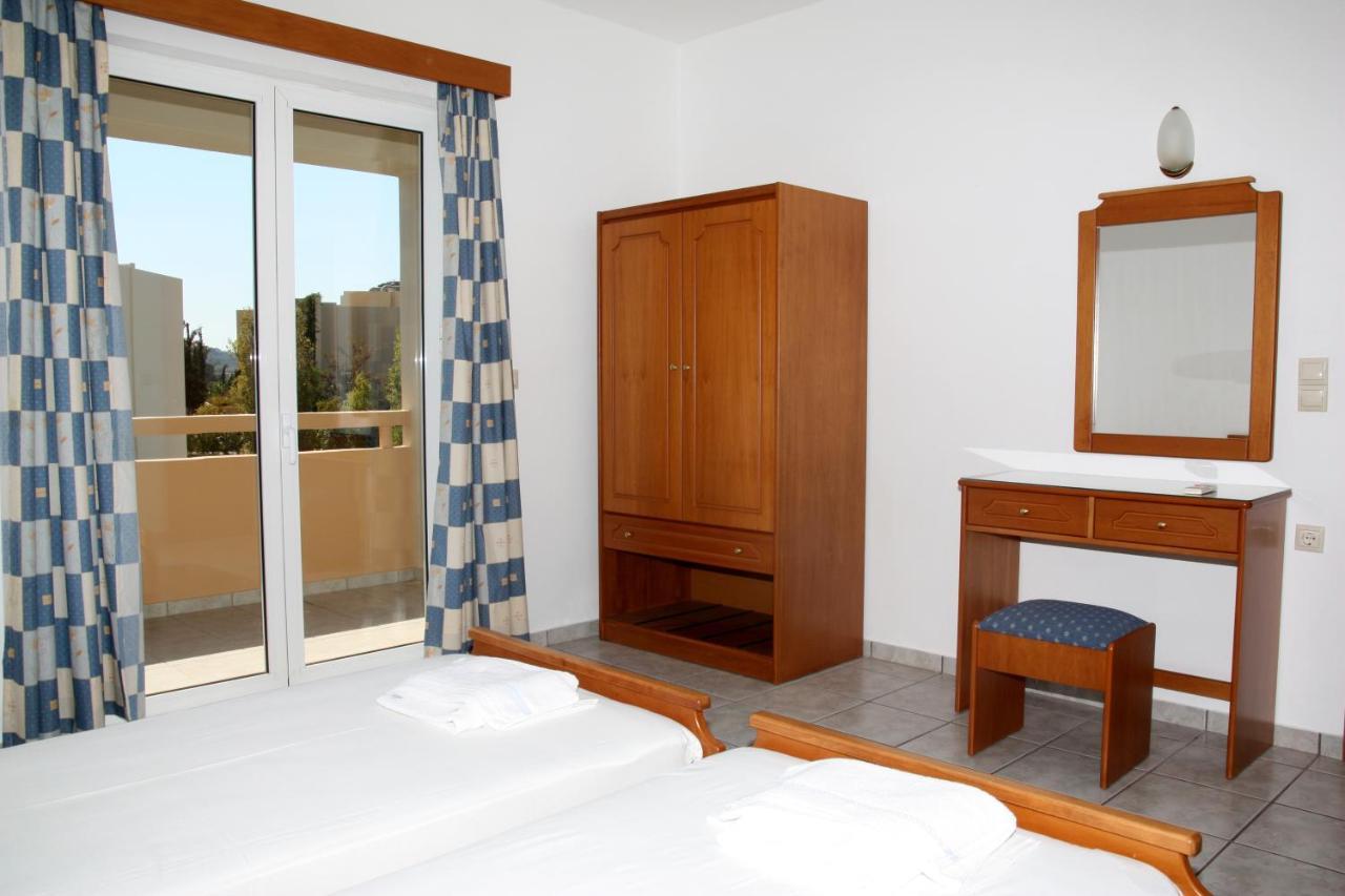 Dimitris Apartments Platanés Pokoj fotografie
