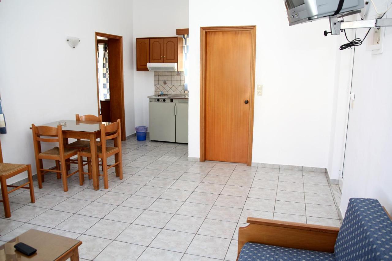 Dimitris Apartments Platanés Pokoj fotografie