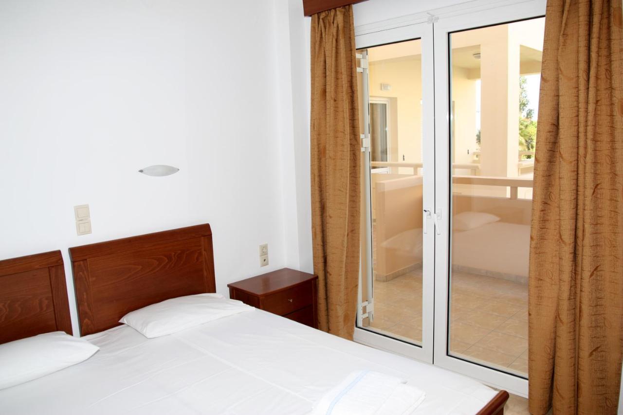 Dimitris Apartments Platanés Pokoj fotografie